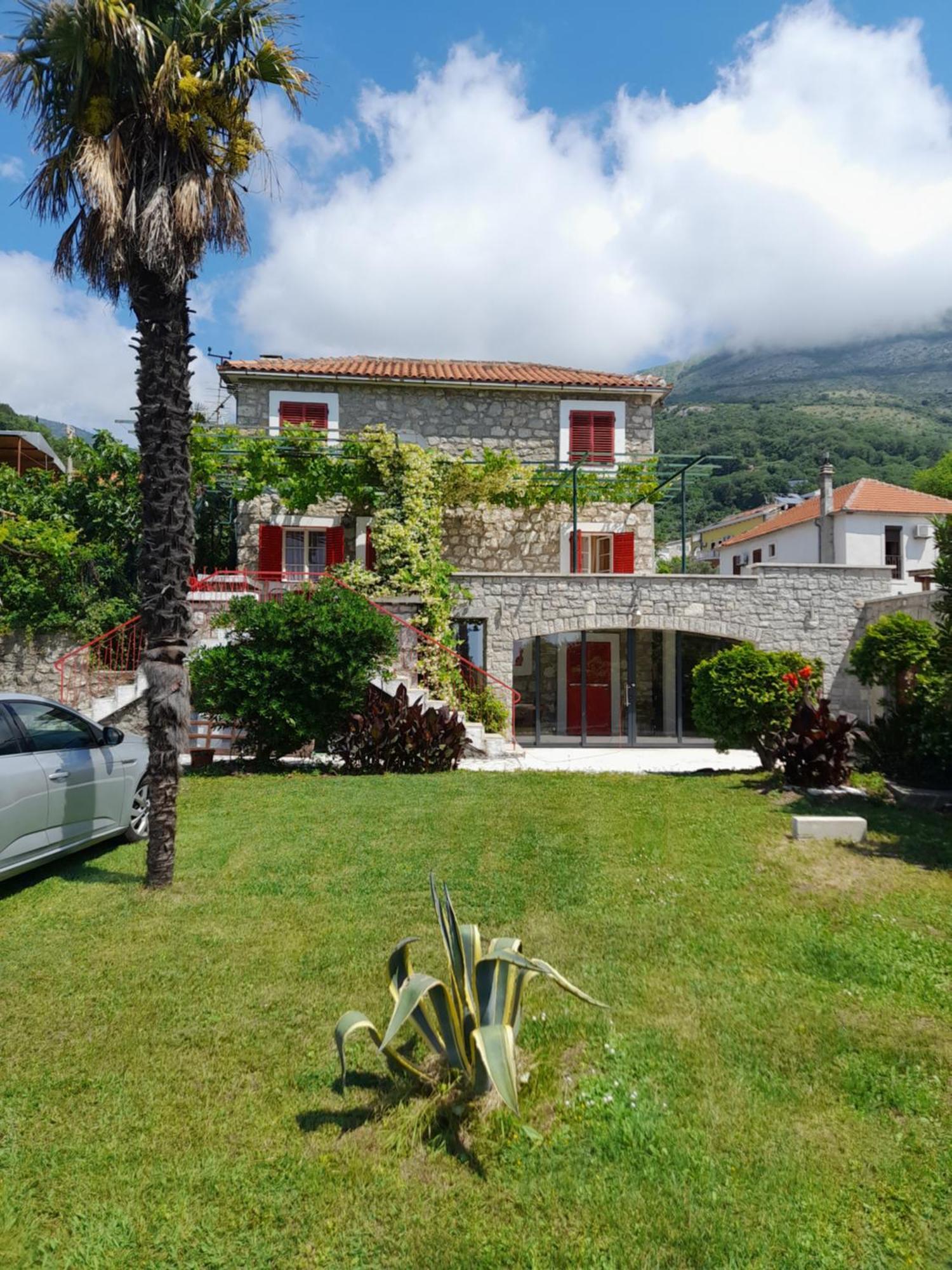 Stone House In Buljarica Villa Petrovac Værelse billede