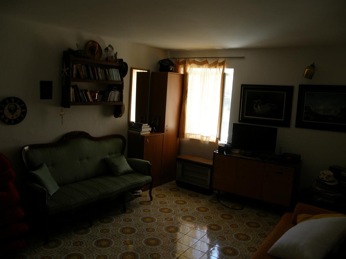 Stone House In Buljarica Villa Petrovac Eksteriør billede