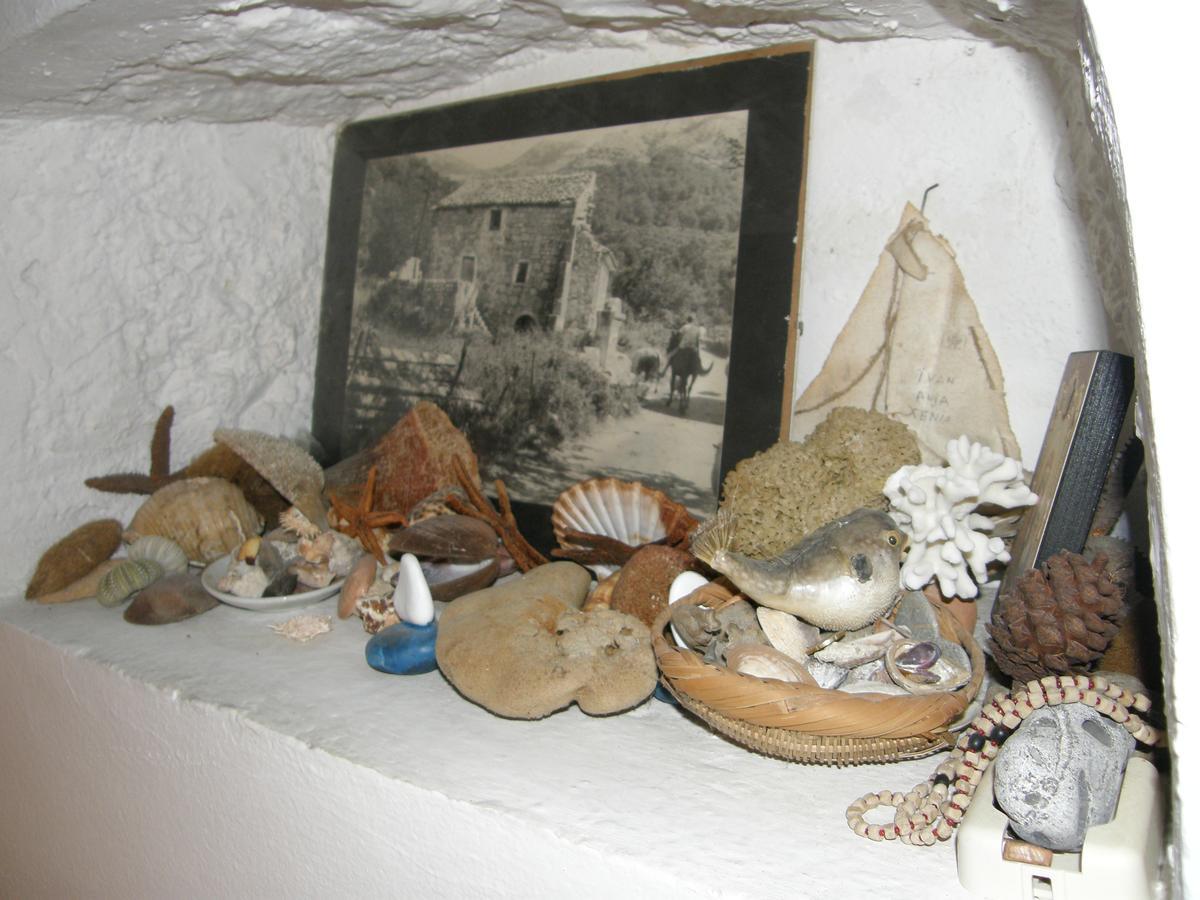 Stone House In Buljarica Villa Petrovac Eksteriør billede